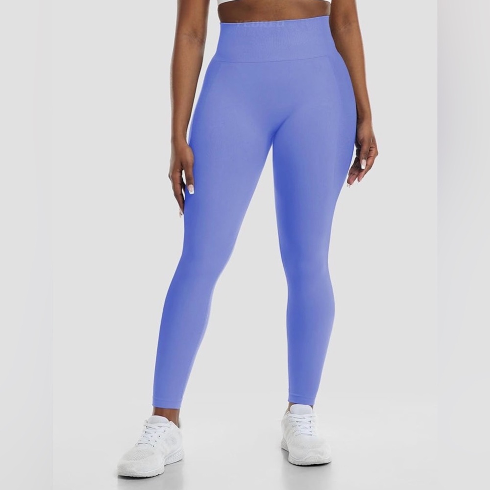 Yeoreo Purple Scrunch Leggings - Picture 2 of 6